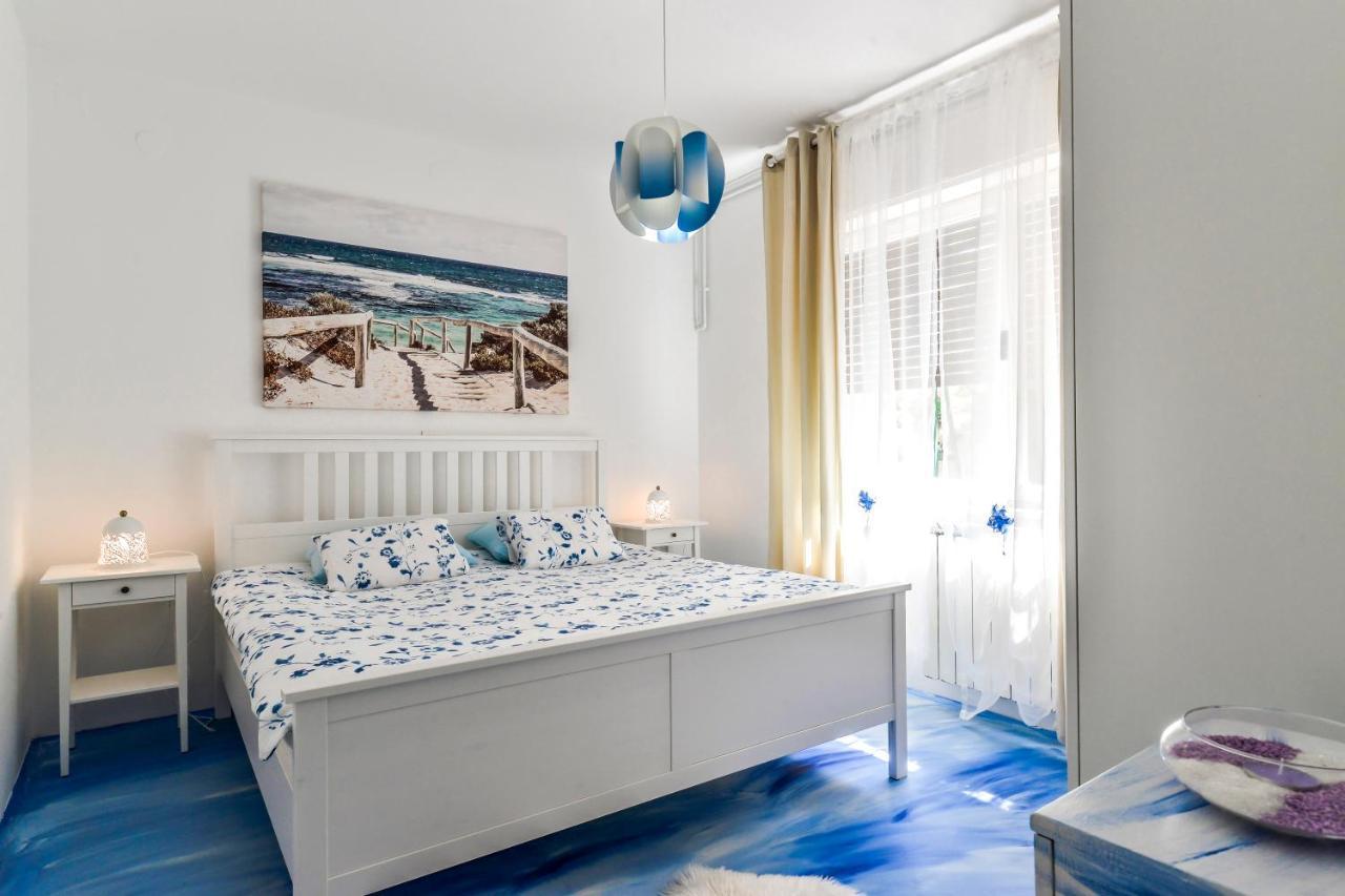 Apartment Dora Умаг Экстерьер фото