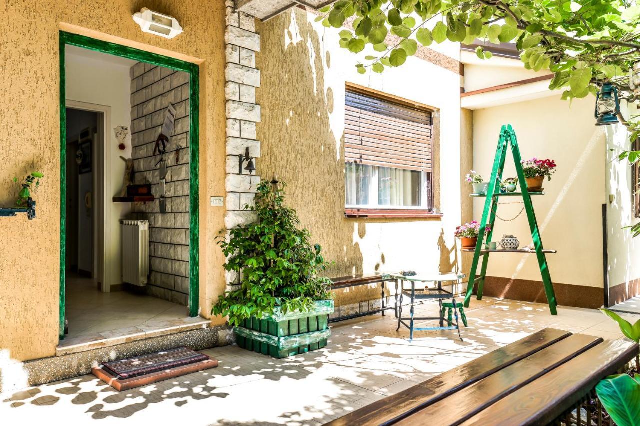 Apartment Dora Умаг Экстерьер фото