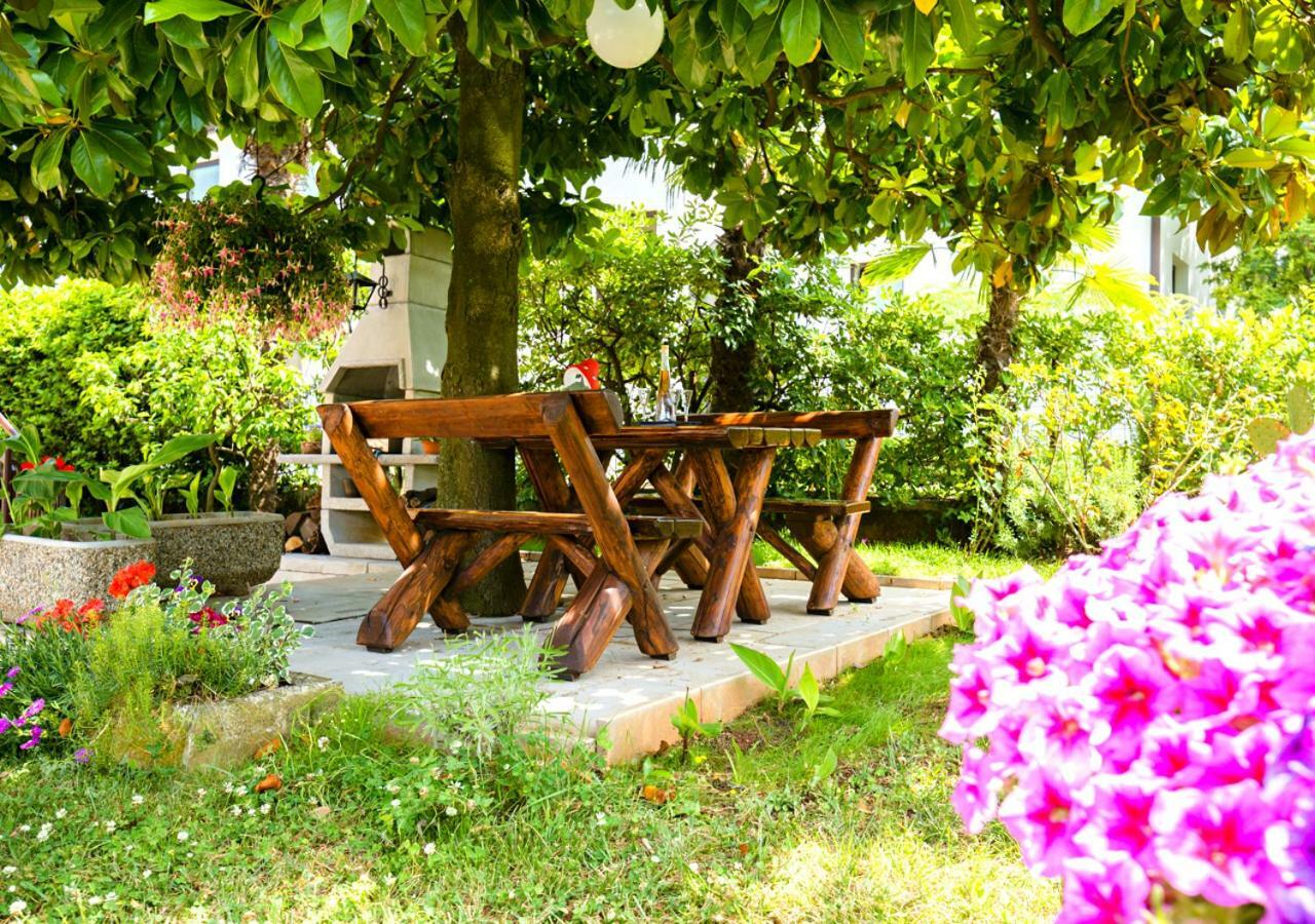 Apartment Dora Умаг Экстерьер фото